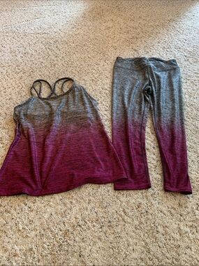 GAIAM Gray to Plum Ombre Leggings and Tank Set
